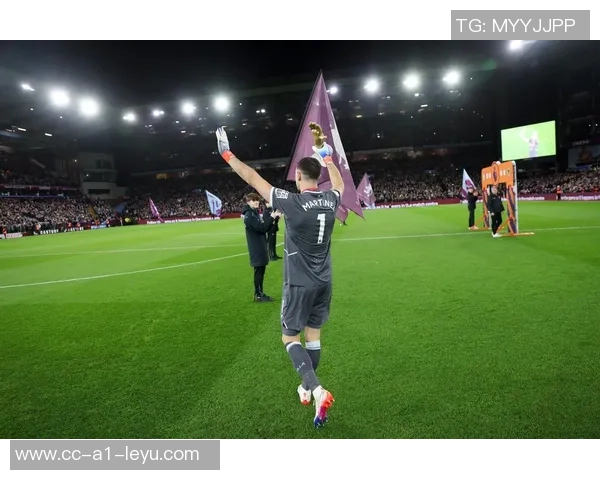 马丁内利欧冠表现惊艳3场打入3球身价飙升至4500万 马丁内利欧冠表现惊艳3场打入3球身价飙升至4500万